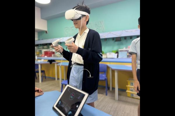 VR 體驗